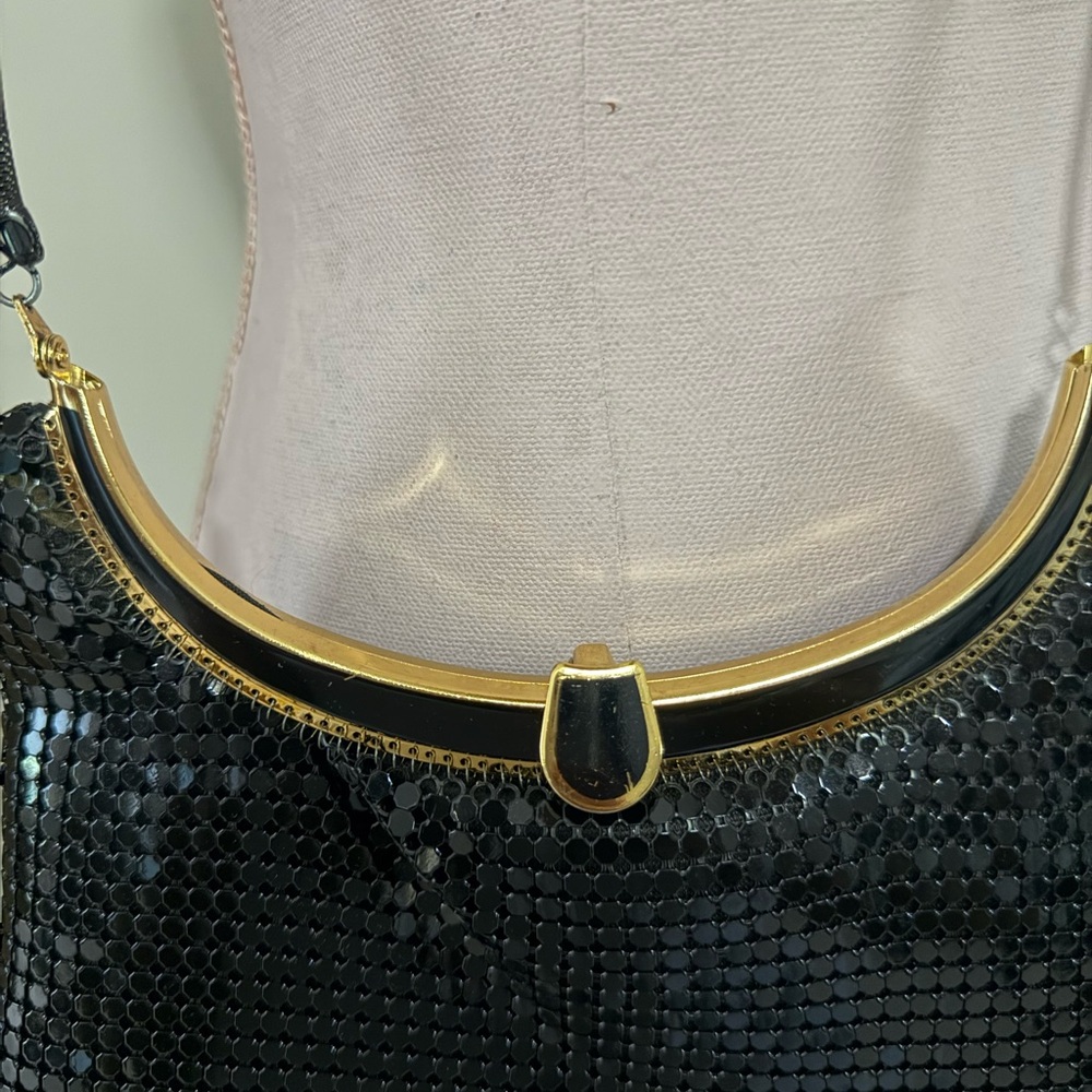 Vintage black mesh metal crossbody evening bag - Picture 3 of 10